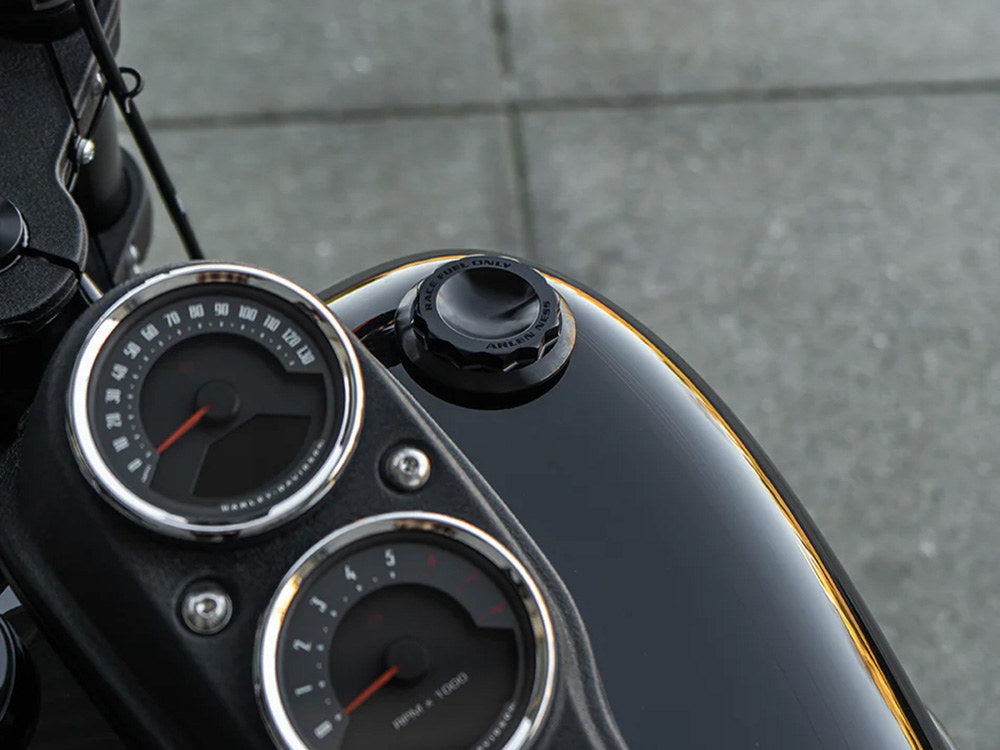 Arlen Ness - 12 Point, Right Hand Vented Screw-In Fuel Cap – Black. Fits H-D Big Twin 1996up & Sportster 1996-2021