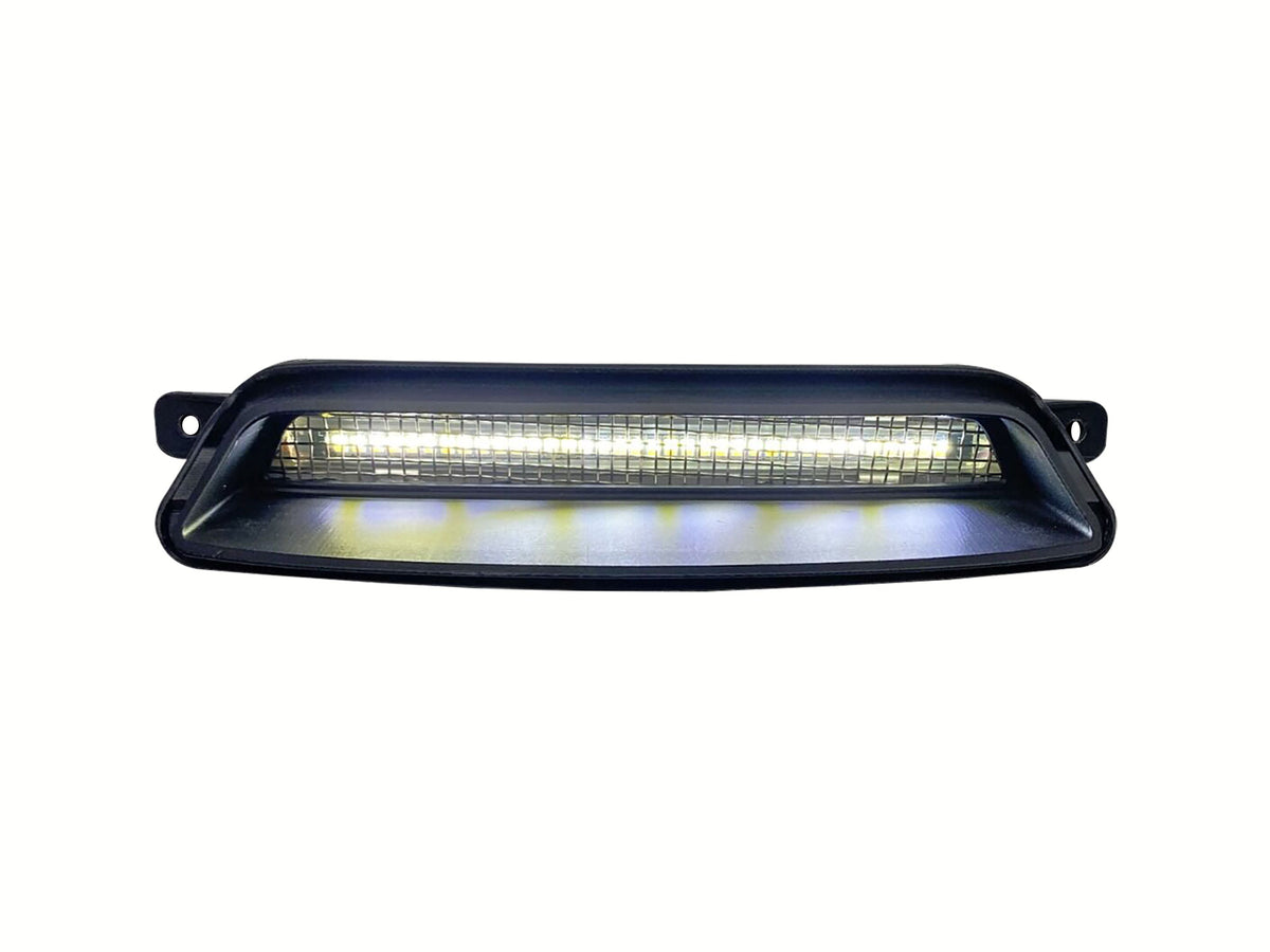 Dynamic LED Black Fairing Vent Insert for Indian Motorcycles - 2019-2023 Indian Chieftain, Chieftain Limited, Chieftain Dark Horse, Chieftain Elite, Roadmaster Dark Horse, 2021-2023 Roadmaster Limited.