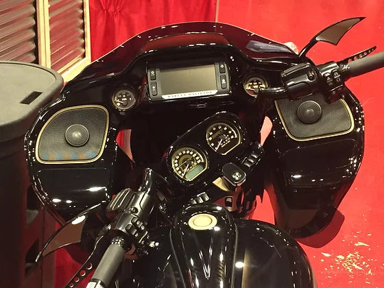 Wild Boar, 400 Watt Amp x 2 Speaker Kit. Fits Road Glide 2015-2023