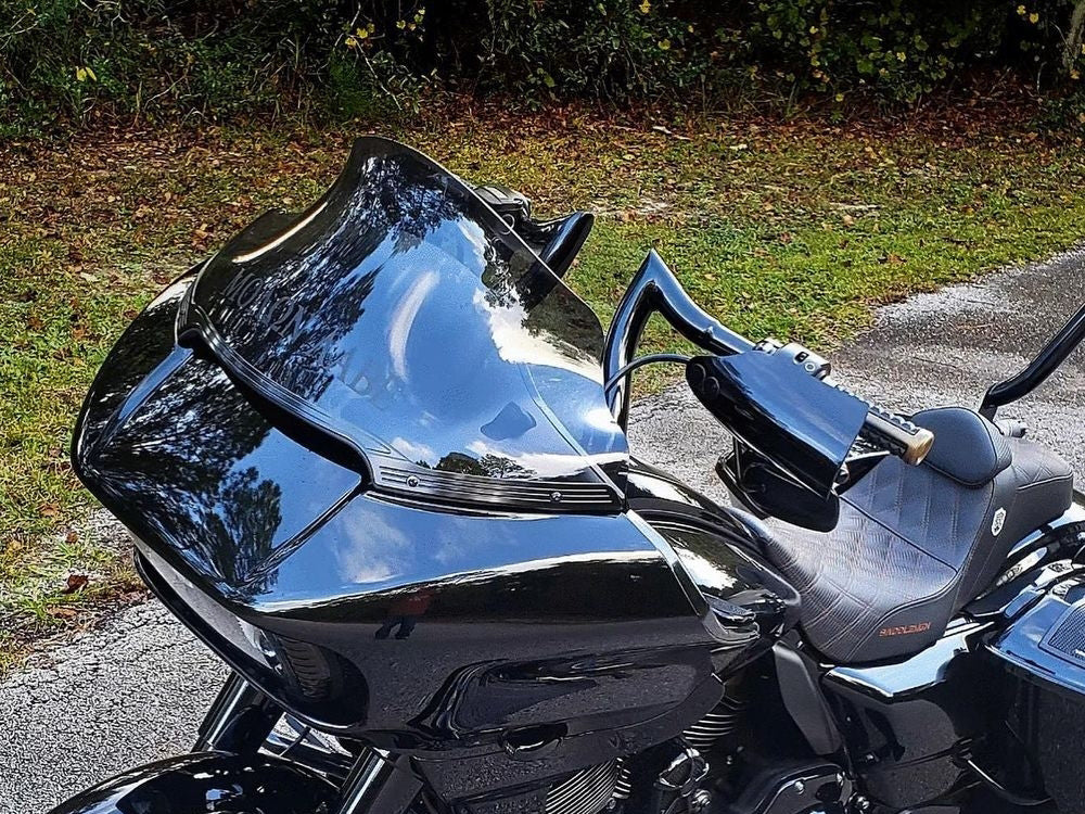 11in. Sports Flare Windshield - Dark Smoke Tint. Fits Road Glide 2015-2023
