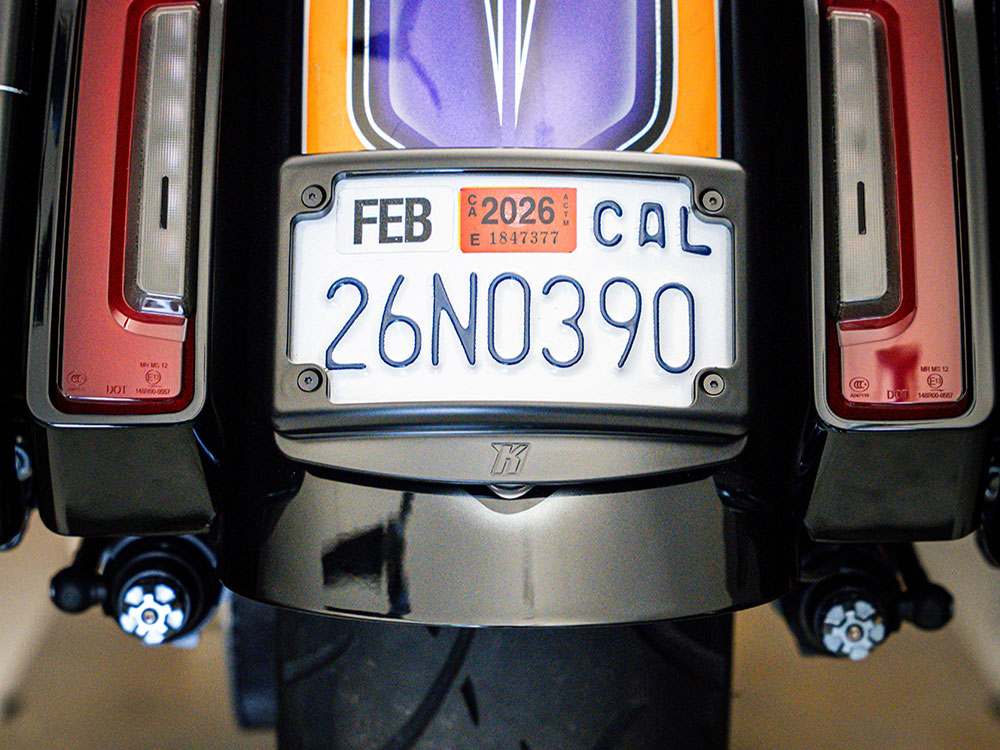 Curved Radius Number Plate Kit - Black. Fits CVO Touring 2023up & Street Glide & Road Glide 2024up
