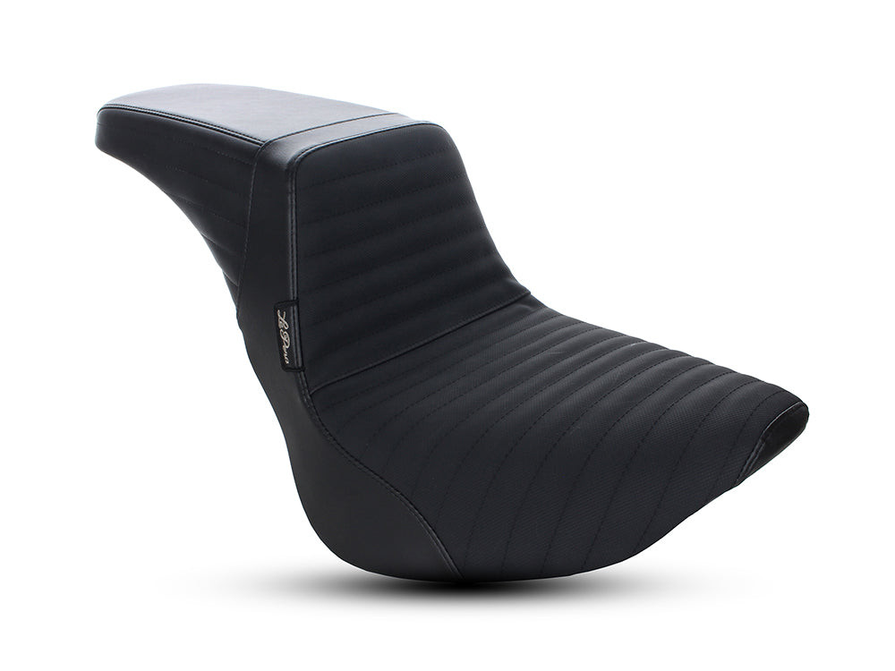 Kickflip Dual Seat with Pleated Stitch & Gripper Tape. Fits Softail Slim & Street Bob 2018up & Standard 2020up.