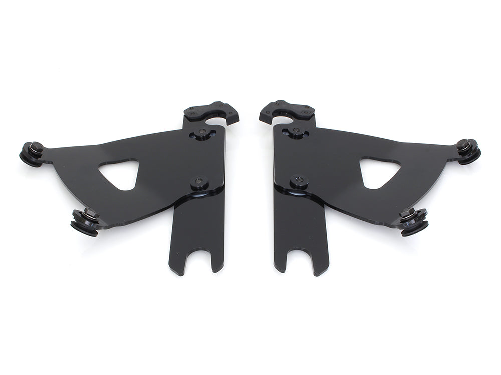 Black Road WarriorRoad Warrior Trigger-Lock Mounting Hardware. Fits FL Softail 1986-2017 With Out Spotlight Bar.