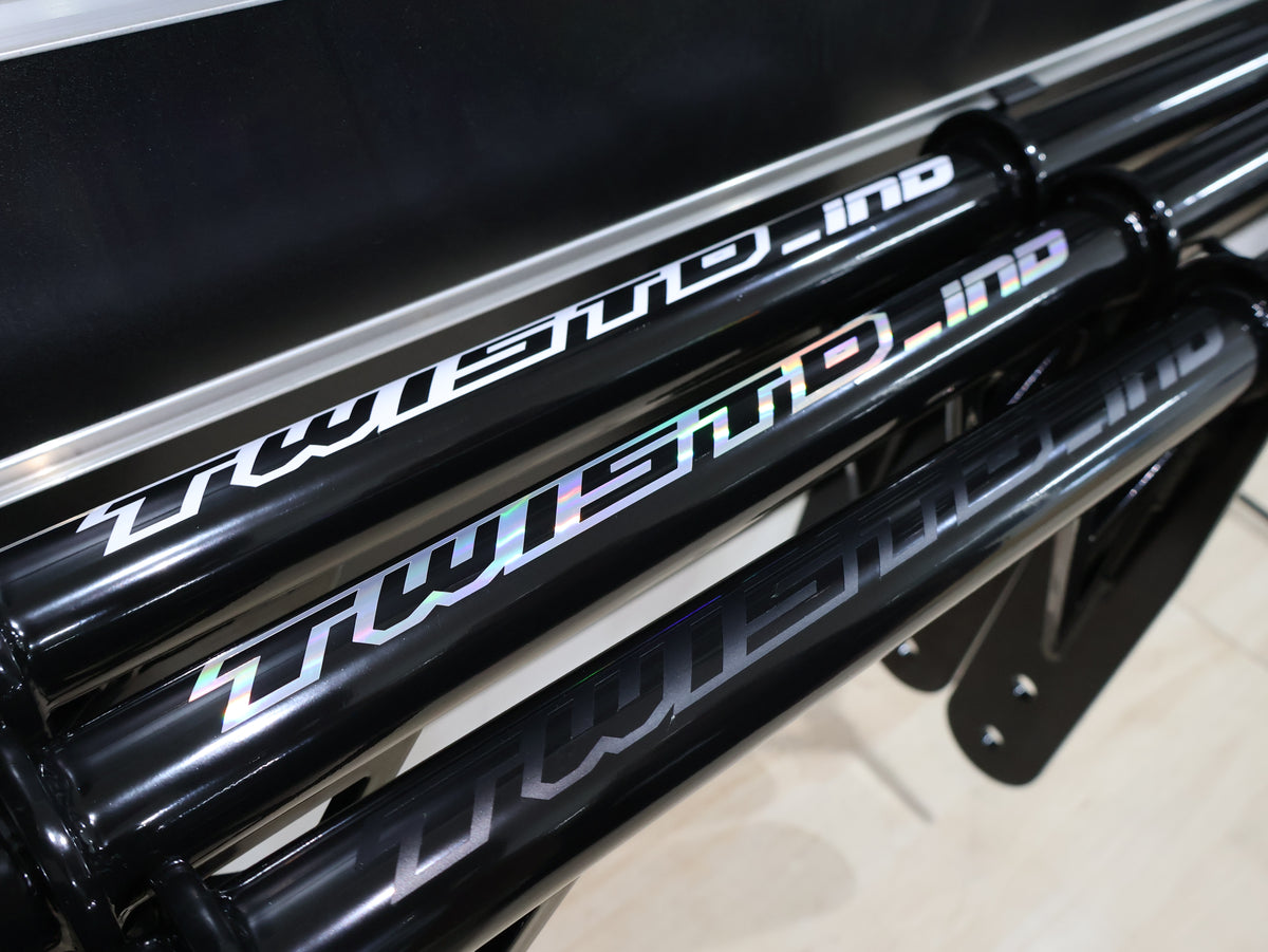 TWISTD crash bar, Milwaukee Eight 2018- 2025, Softail Streetbob, Low rider, Low rider S & ST