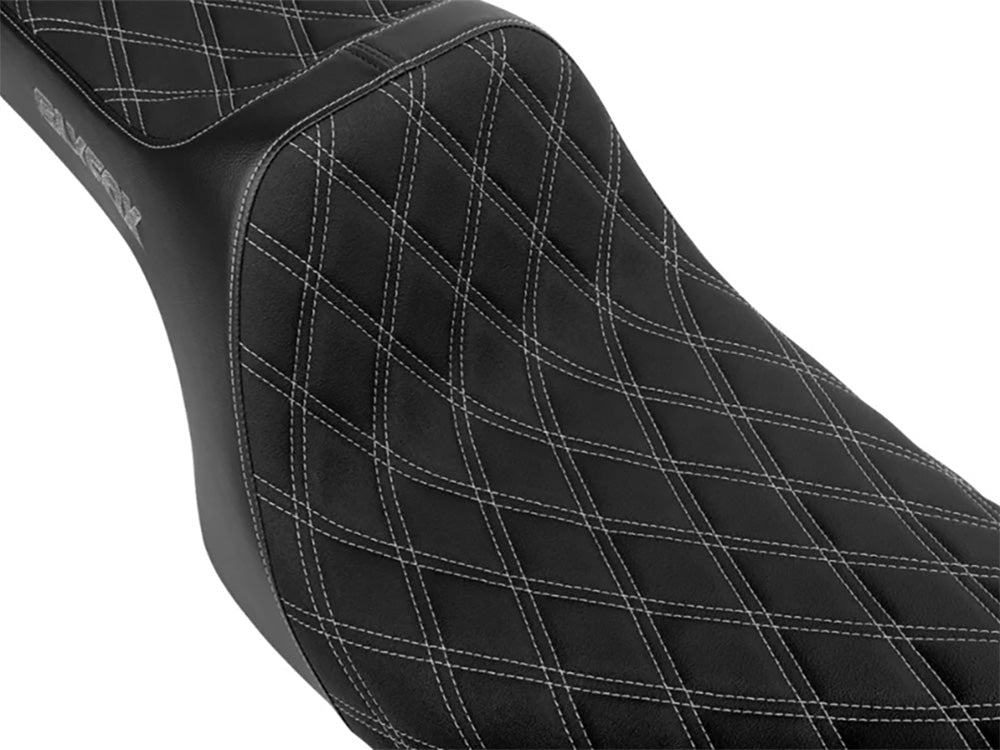 Highnoon Dual Seat with Grey Double Diamond Stitch. Fits Most Touring 2008-2024