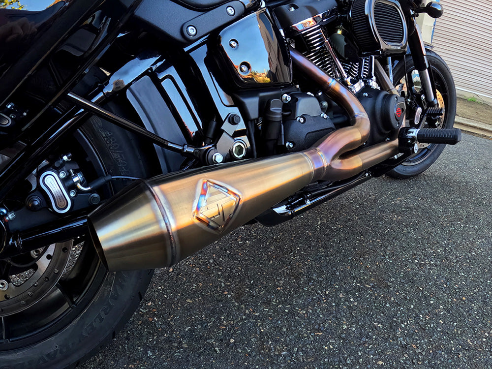 2-into-1 4.5in. Big Bore Exhaust – Stainless Steel. Fits Softail 2018up Non-240 Rear Tyre Models – SP Concepts Exhaust