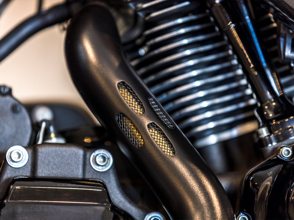 2-into-1 Diamondback Exhaust - Black with Black End Cap. Fits Touring 2017up.