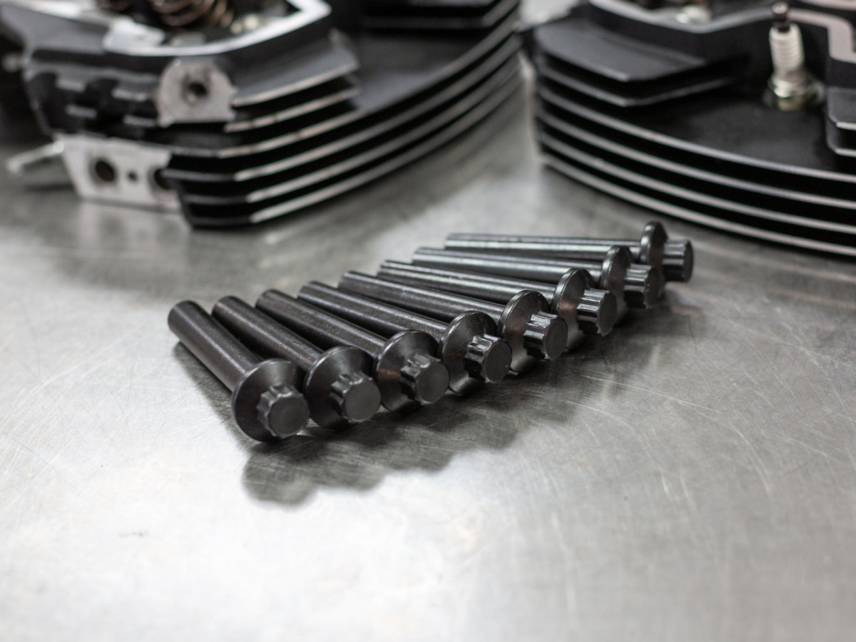 Head Bolt Kit. Fits Milwaukee-Eight 2017up.