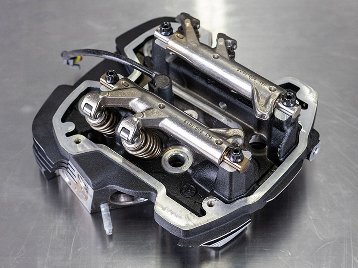 Forged Roller Rocker Arm Kit. Fits Milwaukee-Eight 2017up.