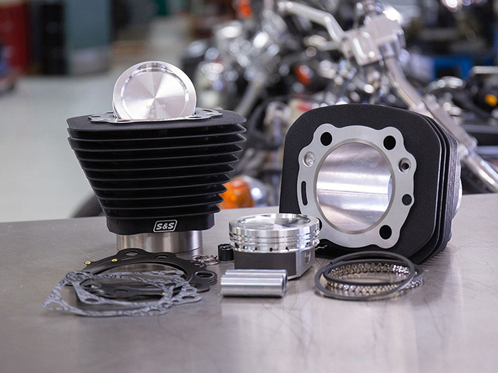 1200cc Big Bore Kit – Wrinkle Black. Fits Sportster 1986-2021 with 883cc Engine – S&S