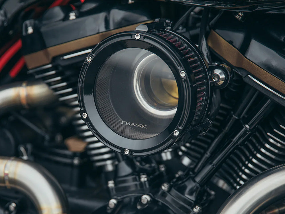 Assault Clear Air Cleaner Kit – Gloss Black. Fits Touring 2017-2024 & Softail 2018-2024 – Trask Performance